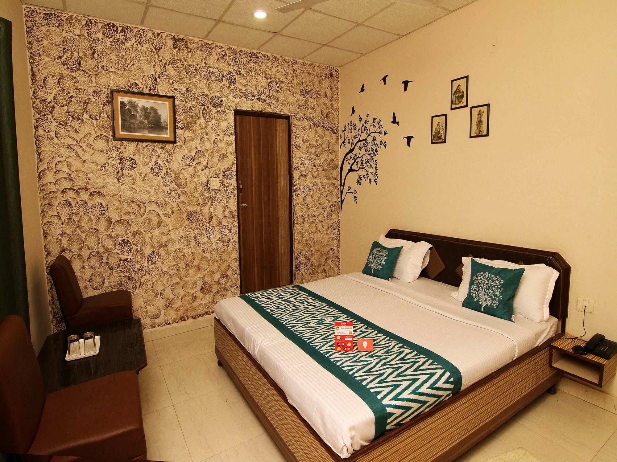 Oyo 3519 Hotel Garden Inn Varanasi Exterior foto
